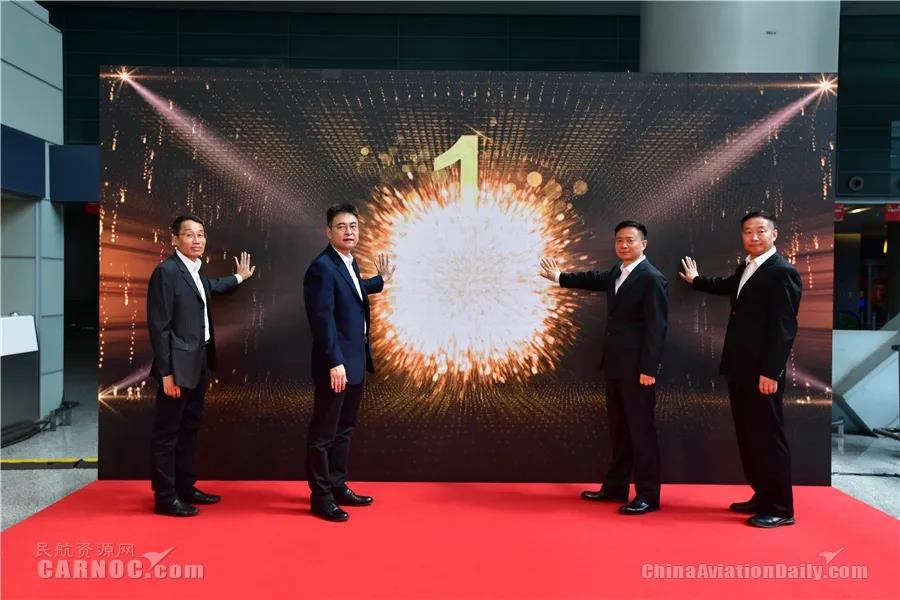 东航“爱心服务专区”同步落地五个大型枢纽机场(图2)