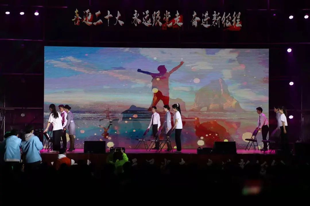 1-22040319210cB.jpg